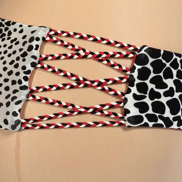 BEACH BUNNY GIRL ON FIRE M/ XL SET - Picture 12 of 12